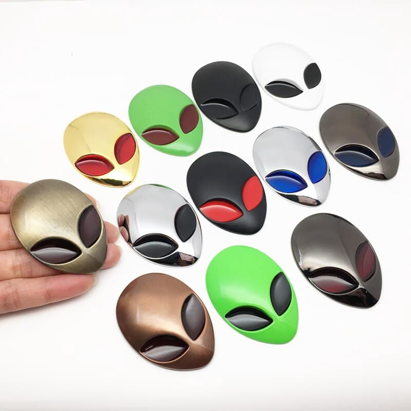 Estilo Do Carro 3D Metal Alienígena Cabeça Logotipo Auto Motocicleta Adesivo Caminhão Etiqueta Emblema Decoração Acessór