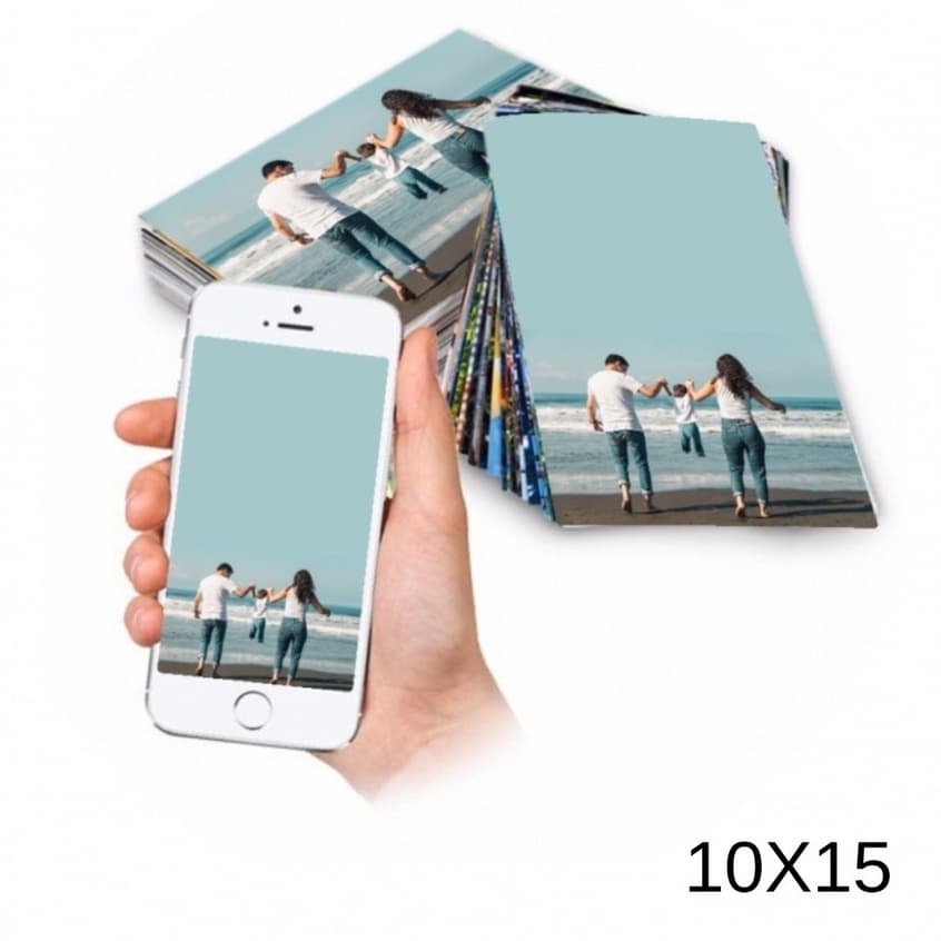 Impressão de fotos em papel fotográfico em tamanho 10 x 15cm.