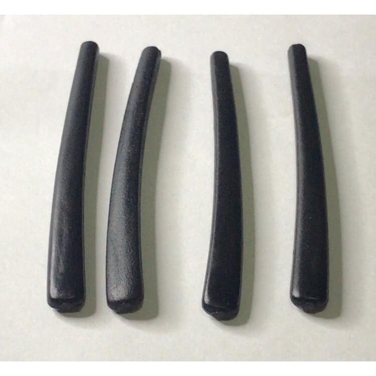 Par de ponteira de borracha fechada para haste de óculos.