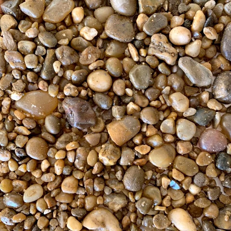 Pedra Natural Seixo De Rio - 5 kg - Diversos Tamanhos para Vasos de Flor Pedra de Jardim