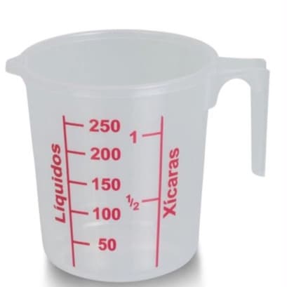 Jarra de Medidas 250 ml em Plástico com Bico