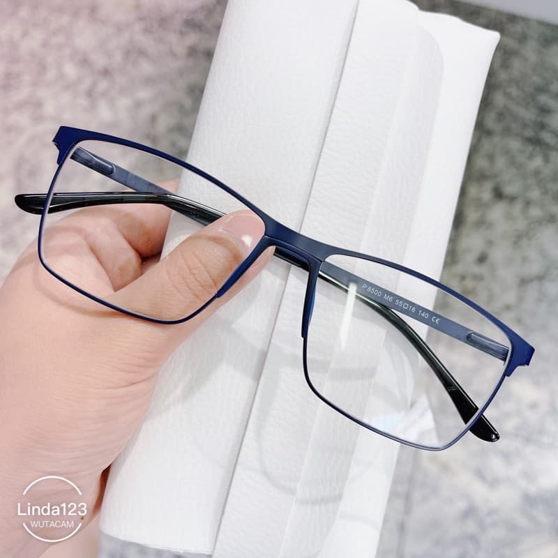 Armação De Óculos Masculino Quadrado Titânio com metal bem leve/8397