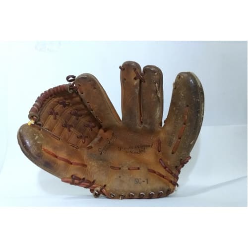 Luva De Beisebol Antiga Em Couro