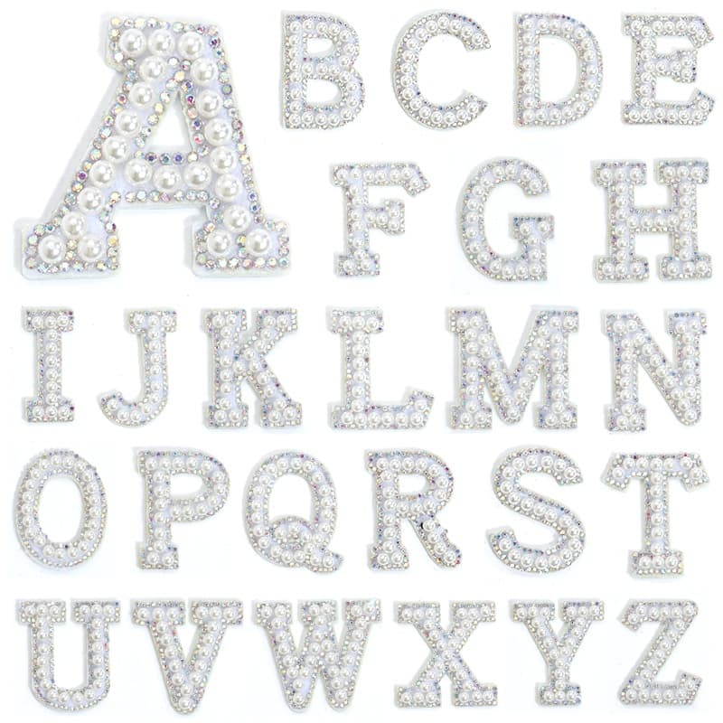 Yichuan 26 Alfabeto Inglês A-Z Pearl Letter Patches Rhinestone Patch Costura Em Nome Do Crachá De Listras DIY