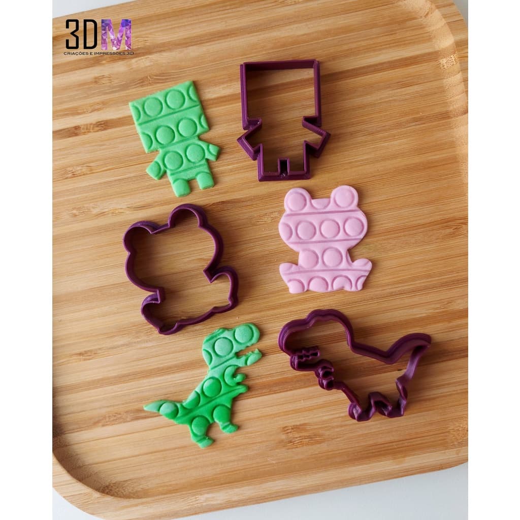 Cortador Pop it - kit 3 Dinossauro, sapo e robo