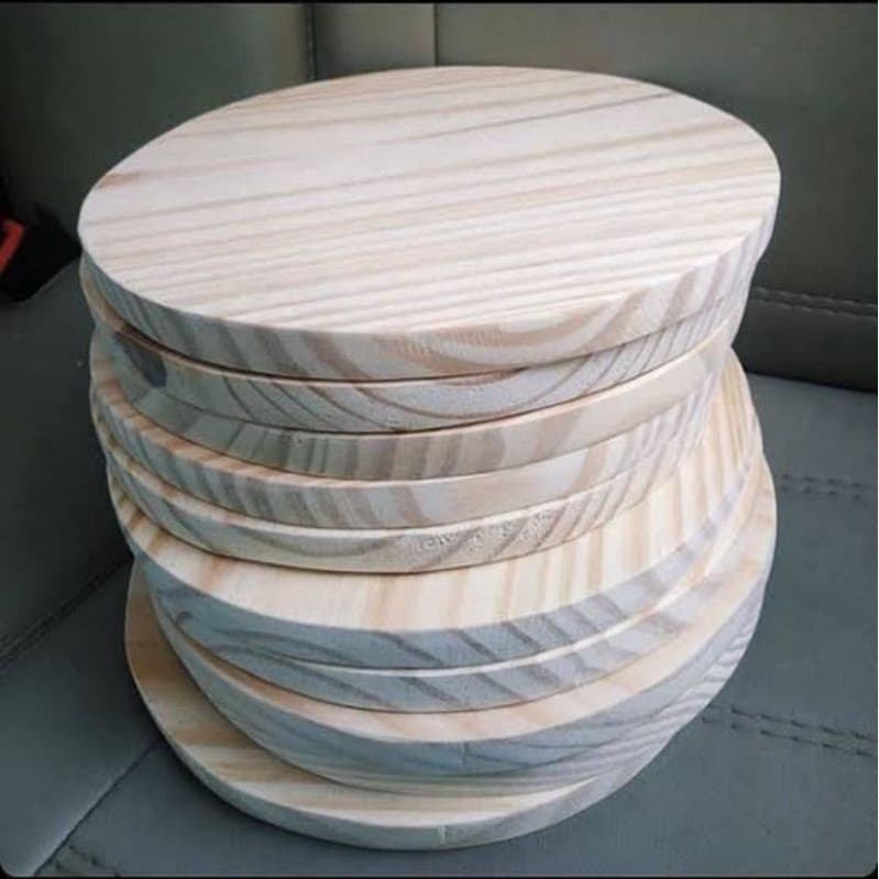 Tabua Redonda em Madeira Natural Pinus Placa Redonda Madeira Bolacha Madeira Decorativa Multiuso