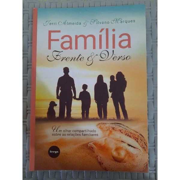 Livro Família Frente e verso - Jerri Almeida e Silvano Marques