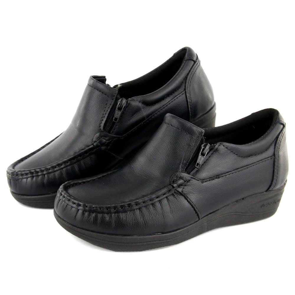 Sapato Mocassim  Confort Feminino com Ziper Na Lateral Anatômico Ortopédico Em Couro Legitimo