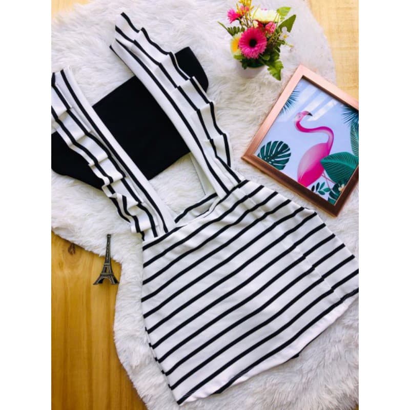 Jardineira com Cropped tumbler/ salopete (LINDAA)