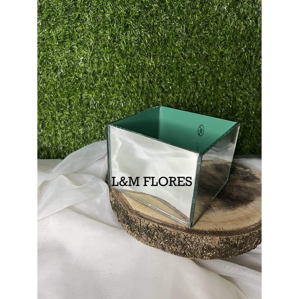Vaso Vidro Quadrado Espelhado 12x12cm ideal para montagem de arranjos, decoração de festa e eventos