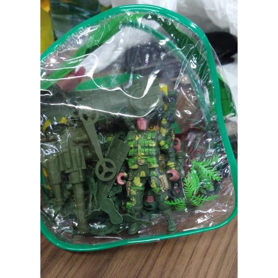 Mochila C/soldadinhos De Brnquedo