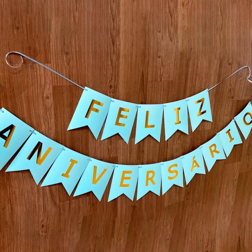 Faixa decorativa Feliz Aniversário