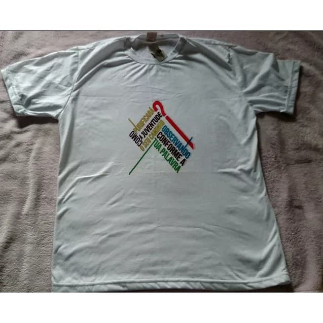 Camiseta Observando Conforme a Tua Palavra M