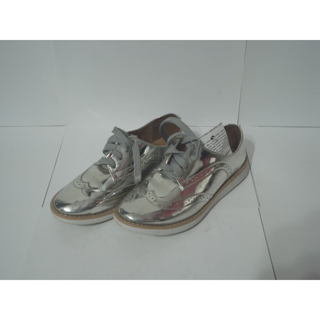 Sapato oxford prata Vizzano