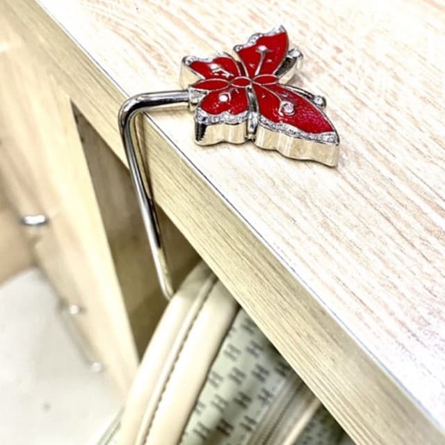 Gancho Suporte Porta Bolsa De Metal Formato Borboleta Colorido