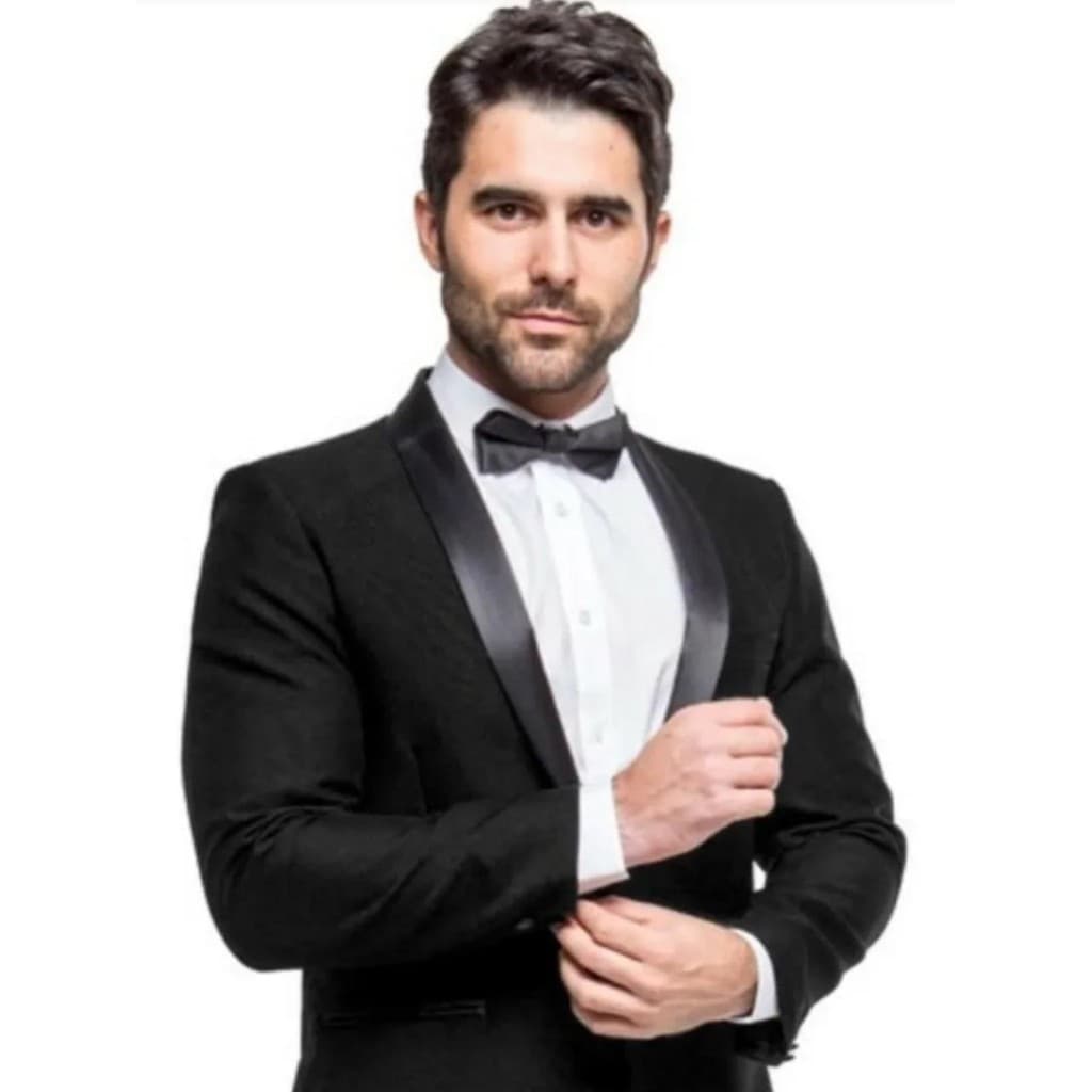 smoking preto com lapela acetinada elegante- promoção - luxo