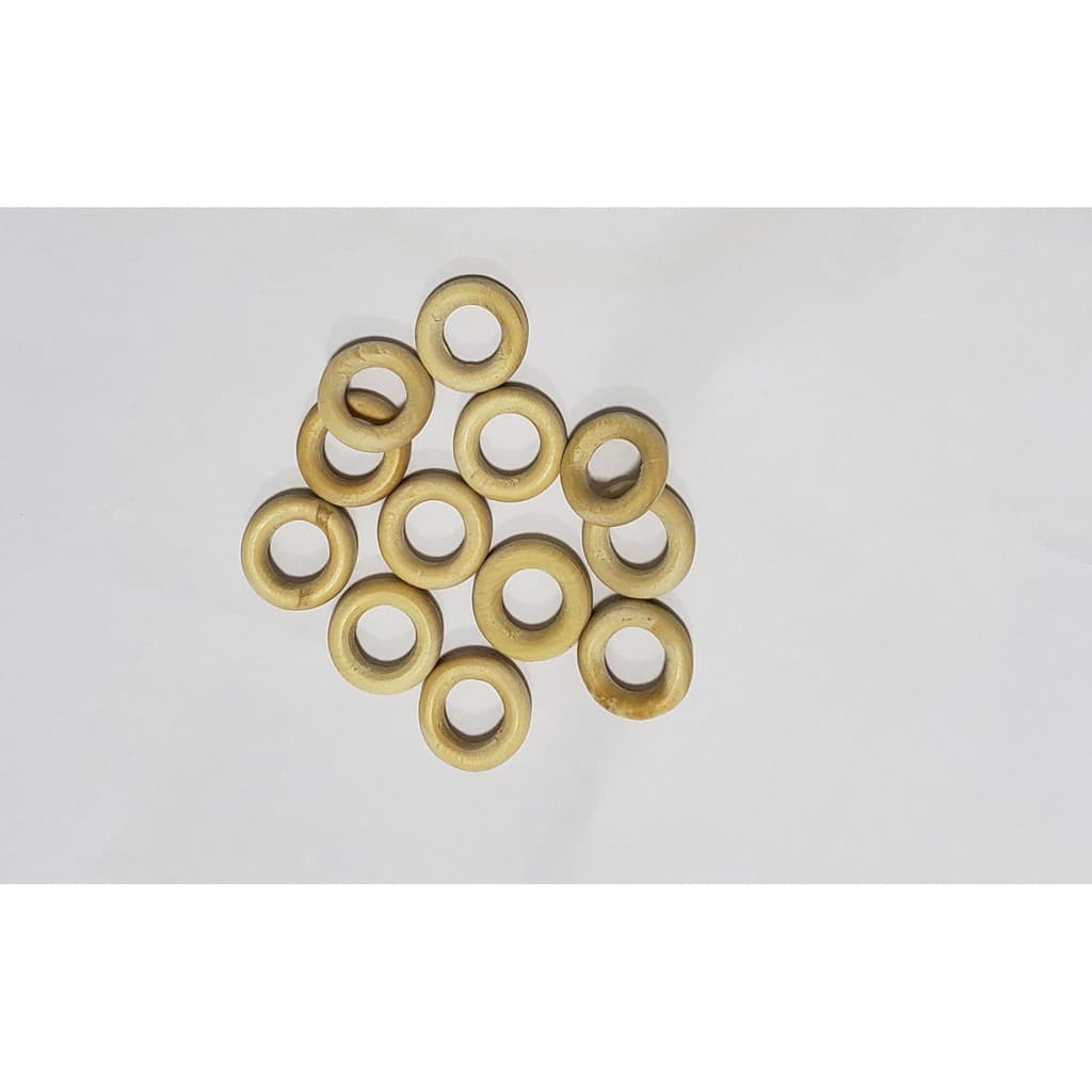 Argola Madeira Natural cor Marfim - 25 mm 2.5 cm Macramê, sais blusas, Artesanato