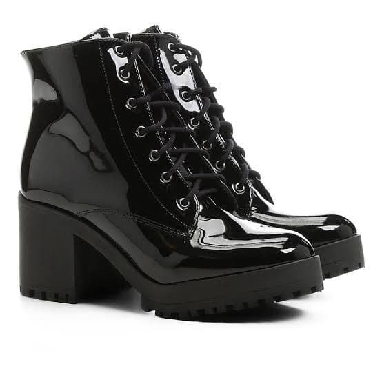 Bota Coturno Feminino Preta Tratorada Salto Verniz