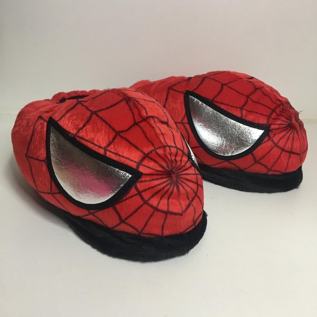Pantufa Vermelha Aranha super fofinha e confortável