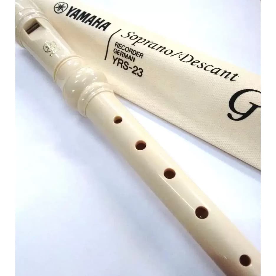 Flauta Soprano Yamaha Germanica 23g