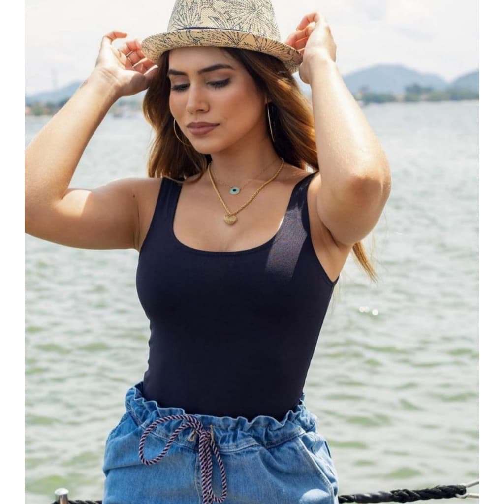 Camiseta Regata Feminina Suplex Básica blusinha alça grossa lisa tecido sem bojo