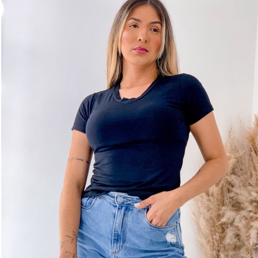 Blusa Feminina  Gola V manga Curta Tshirt Baby Look Blusinha Basica