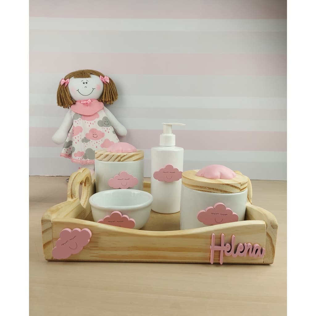 Kit Higiene Bebê Porcelana Temas Rosa Nome Personalizado Bandeja Pinus Coração 4 potes