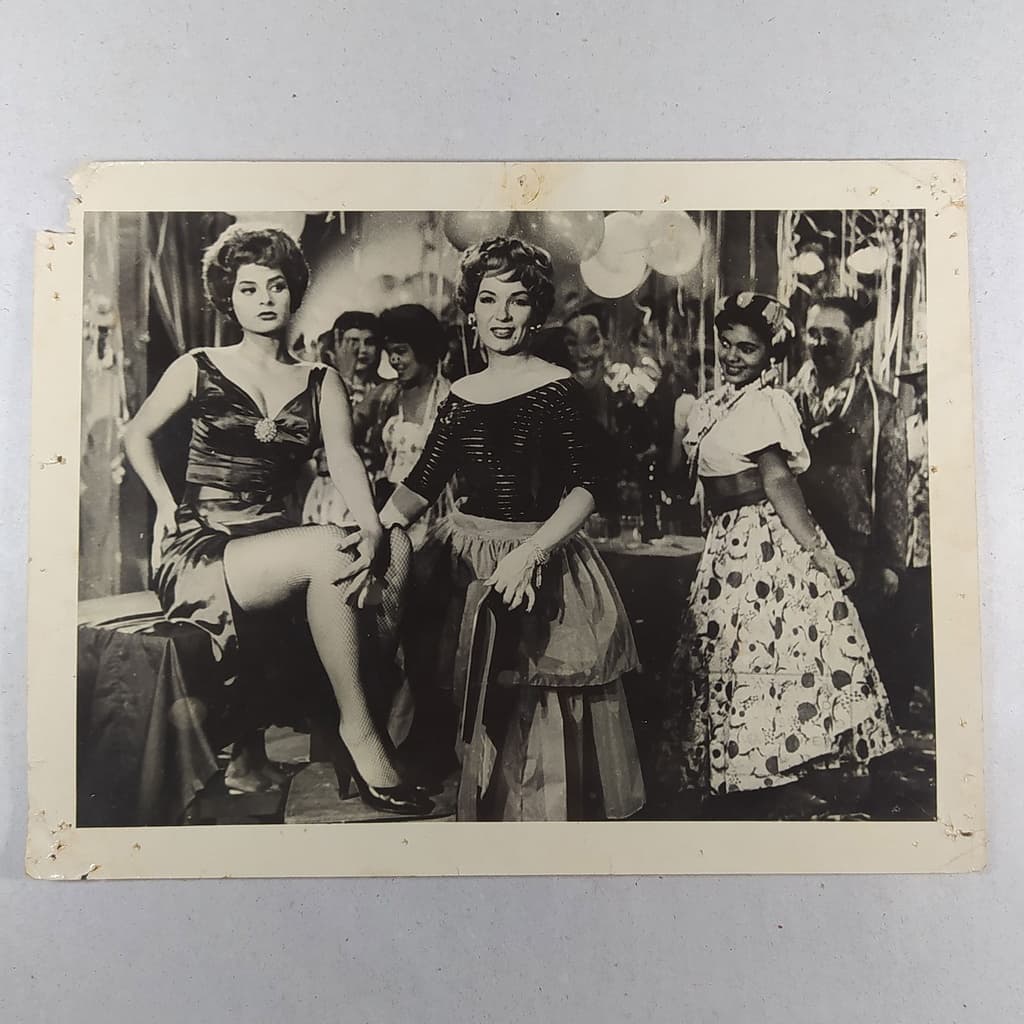 Foto publicitária de um filme com Emilinha Borba