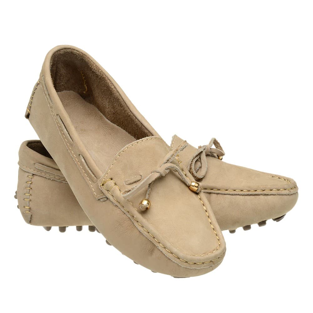 Mocassim Feminino em Couro Drive Sola Cravinhos Pino Sapatilha Oferta Promoção