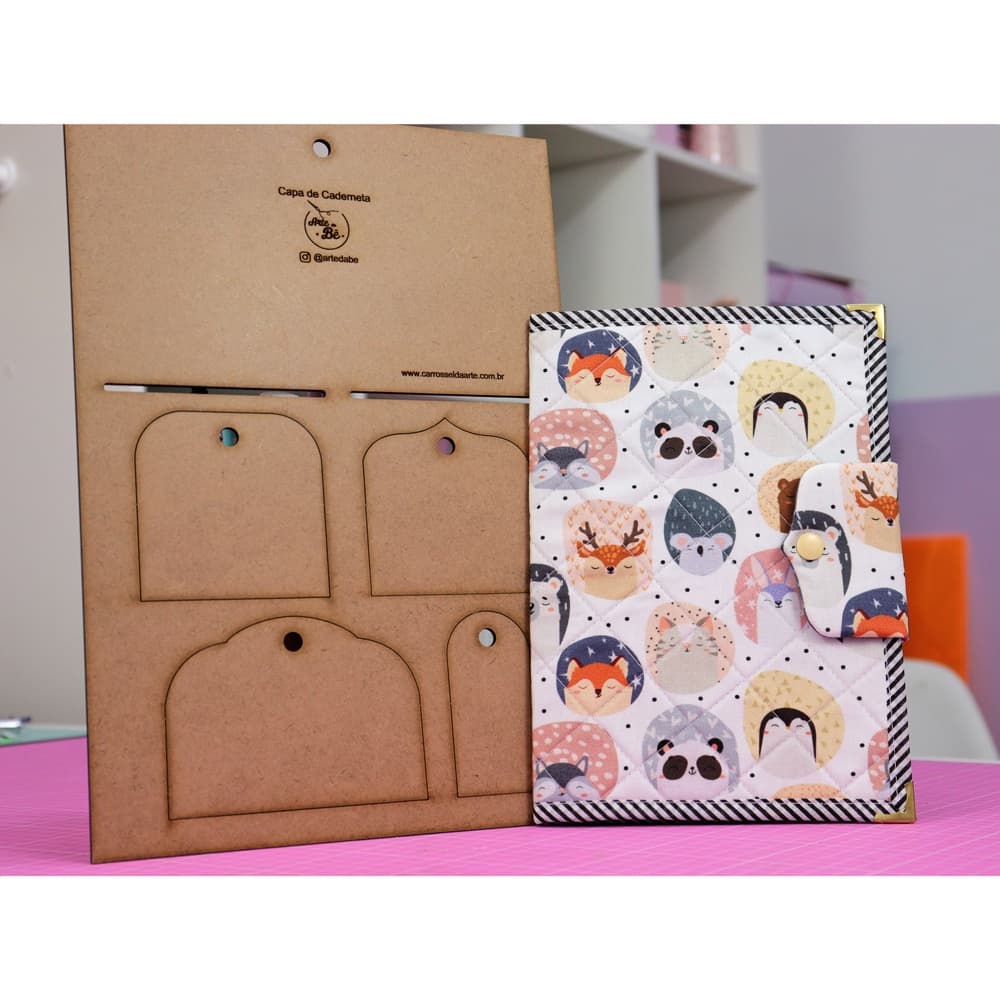 Capa Caderneta  -  Arte da Bê