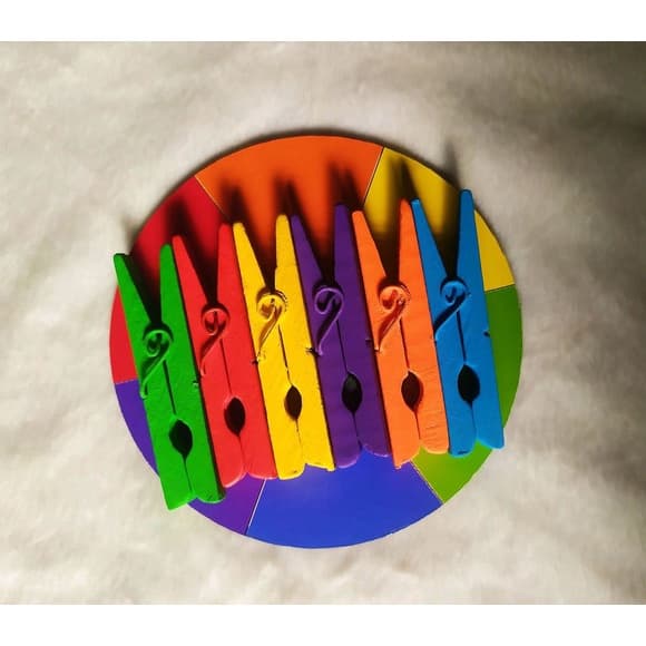 Pregador - pareamento de cores