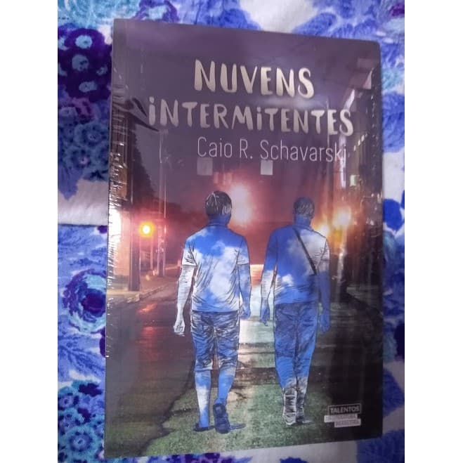 Nuvens Intermitentes - Caio R. Schavarski