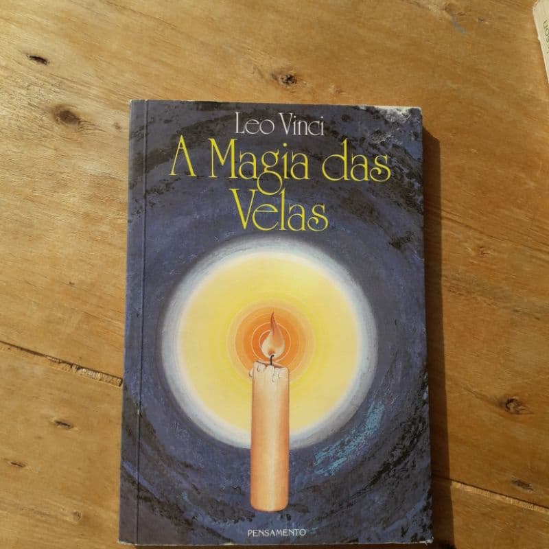 livro A magia  das velas leões Vinci