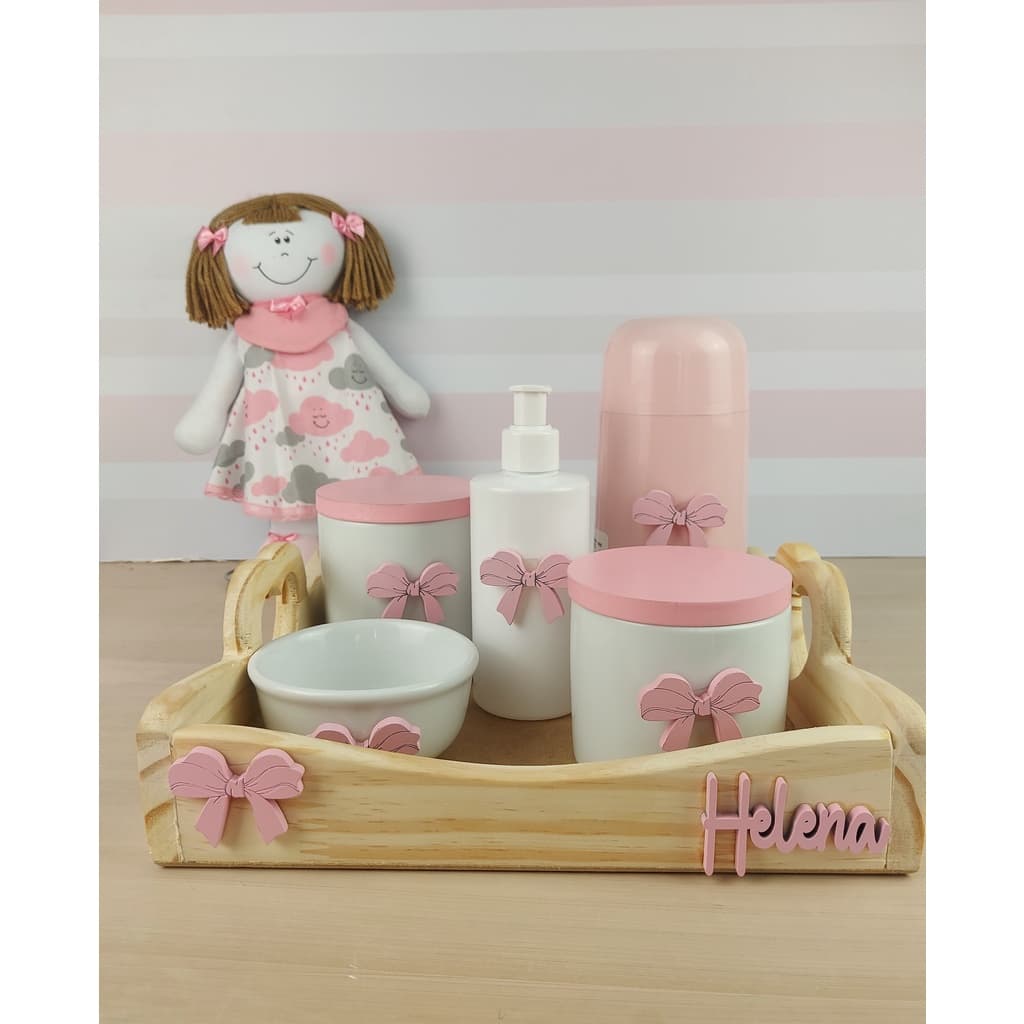 Kit Higiene Bebê Porcelana Temas Rosa Nome Personalizado bandeja coração tampa rosa