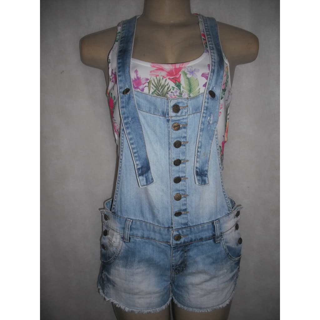 Jardineira Jeans Macaquinho Sawary Tam 36 Veste Entre P E M Algodão Usado  Bom Estado