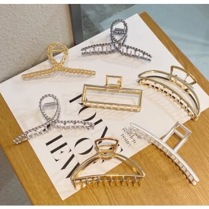 Piranha  Dourada e  rose e prata  de metal vários modelos blogueira  vários modelos