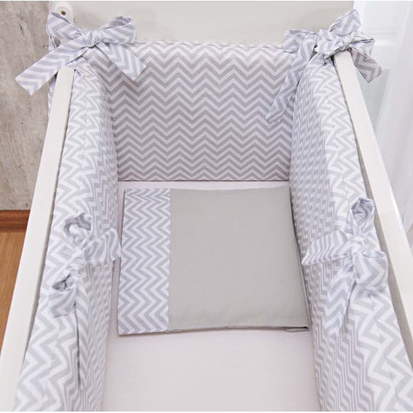 Kit Para Mini Berço de Bebê Chevron Cinza e Branco 3pç Protetor para Mini Berço Bebe Cinza Branco ZigZag 3pçs