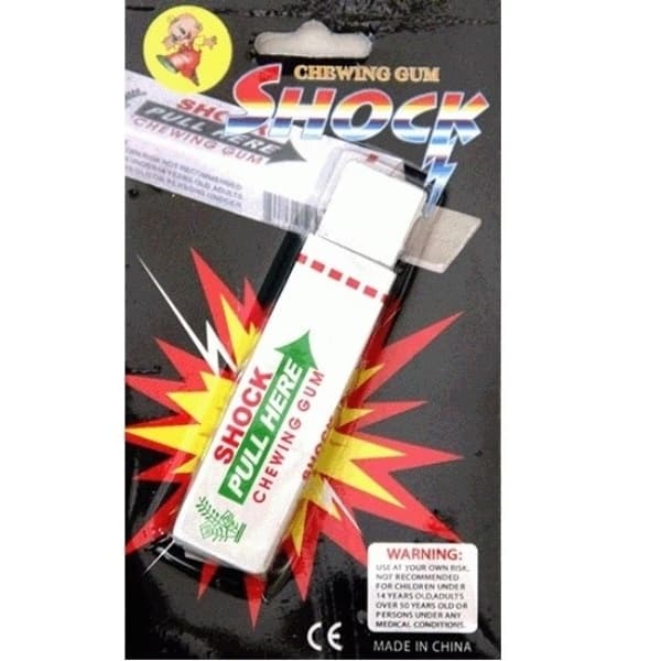 Pegadinha Chicletes do Choque na Mão - Brincadeira Susto