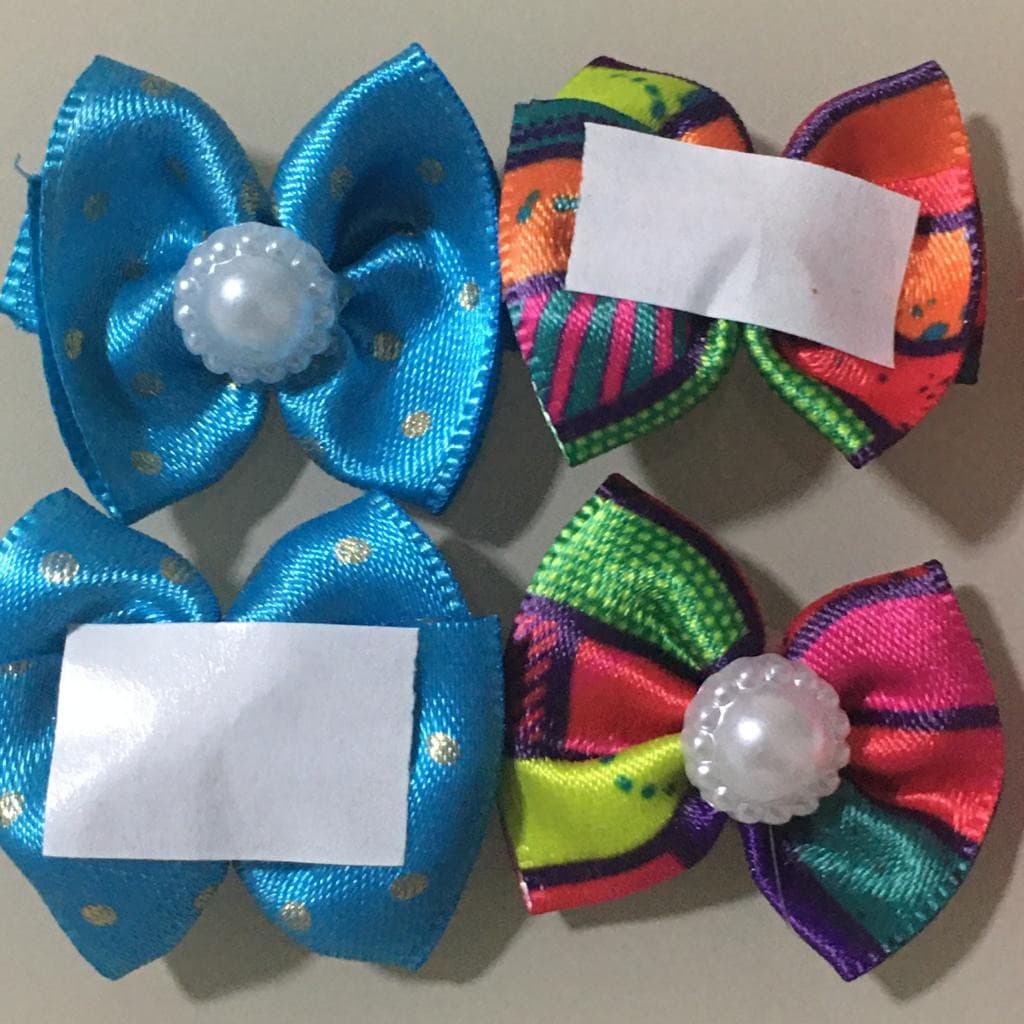 Lacinhos Pet para colar em pêlo curto em CETIM Banho Tosa Tamanho Médio M