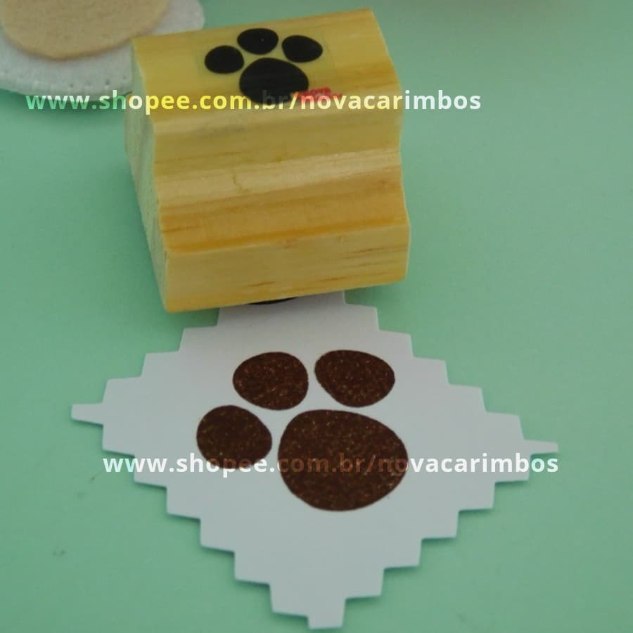 Carimbo Patinha de Coelho - tam. aprox. 2,5x2,5 cm - pegadinhas de coelho carimbadas por todo lugar!!