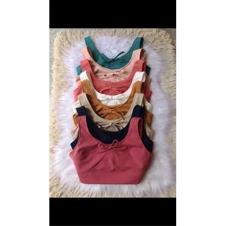 Cropped Maria / tecido bengaline em alafaiataria / veste do tamanho 34 ao 40/42 (tamanho único) ⚠️ Consultar cores disponíveis pelo chat