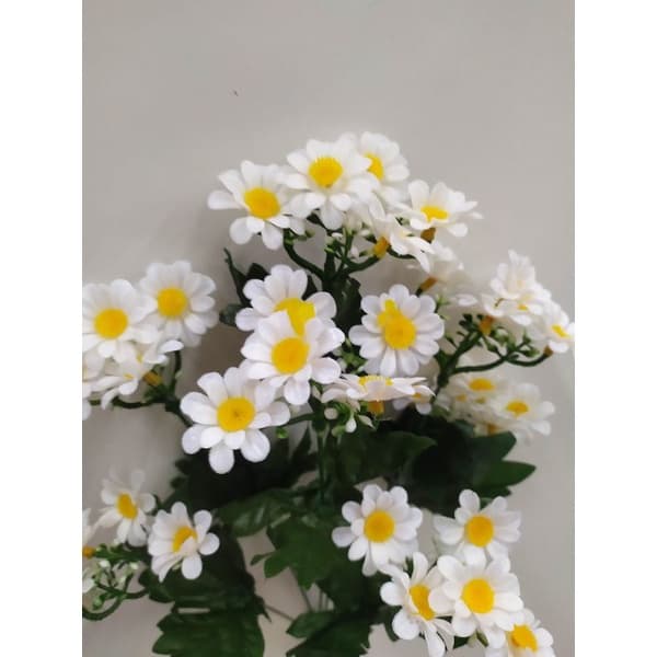 1 Buque de Margarida Artificial c/35 Florzinha p/Decoração