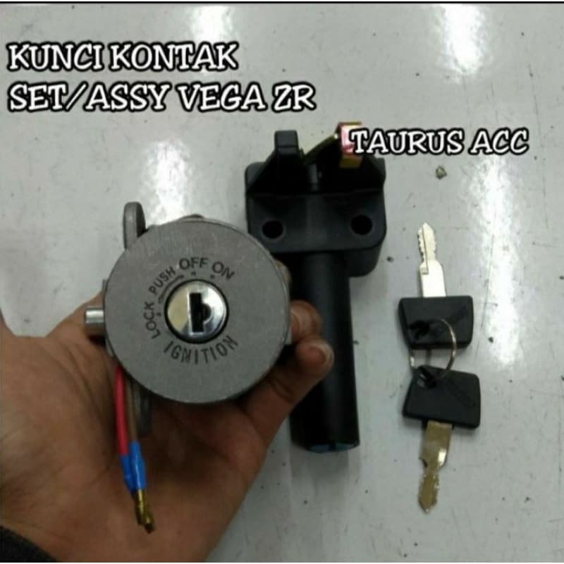 Conjunto De Chaves De Ignição VEGA ZR/Novo RR + Chave Completa Do Banco Traseiro