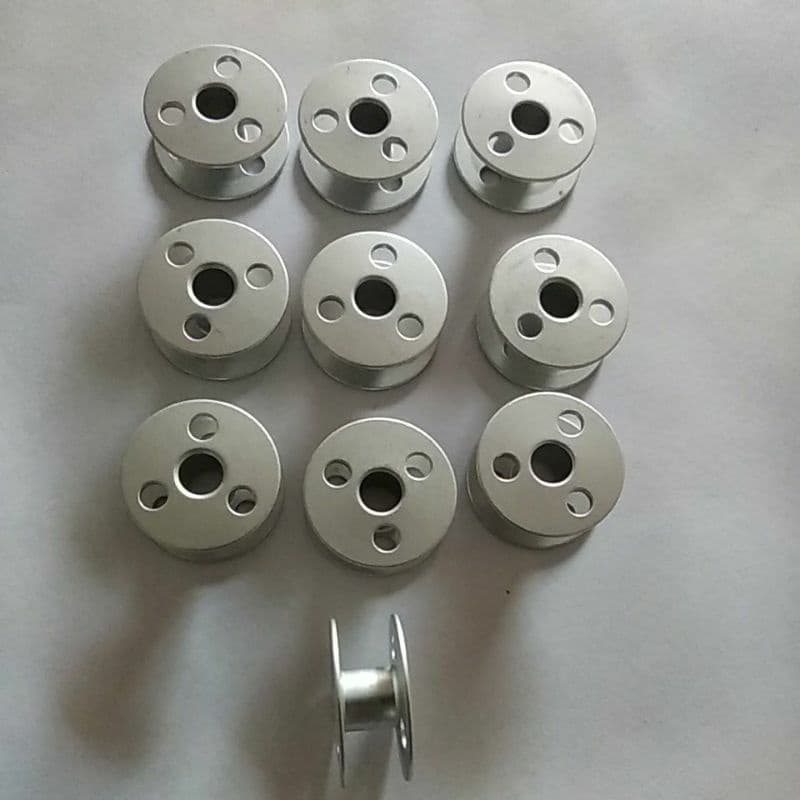 10 bobinas de alumínio para pespontadeira 2 agulhas lançadeira pequena