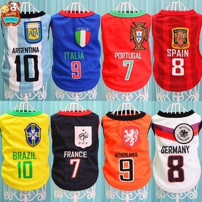 Roupa de Cão Copa do Mundo- Design Bola de Futebol e Asas | Tecido Leve e Rápido Secagem para Cães Pequenos