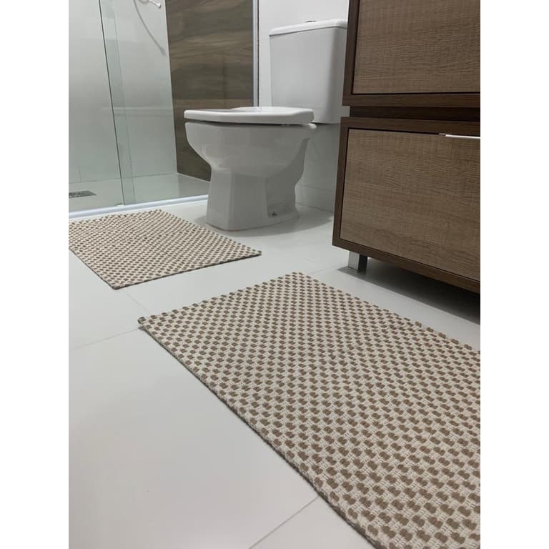 Tapete para banheiro com 02 peças. 100% algodão. Prático, Pode ser lavado na máquina!