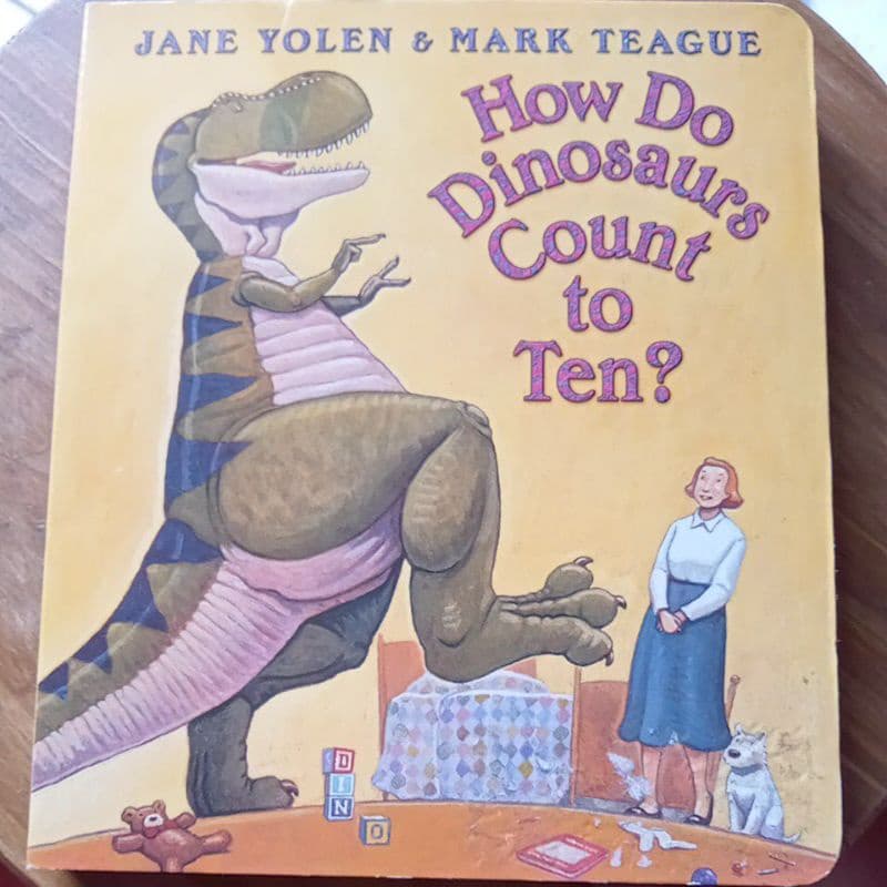 How do Dinosaurs count to ten?