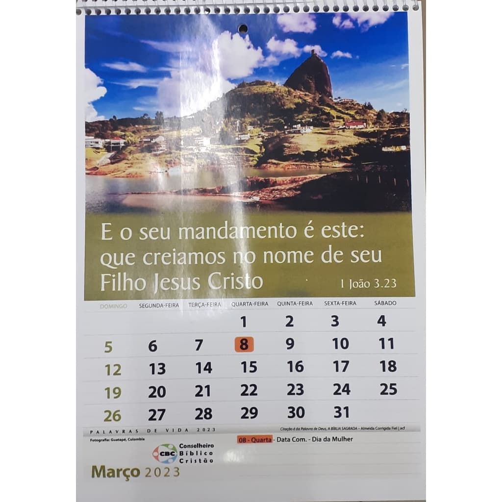 Calendário de parede 2026 médio com versículos bíblicos temática paisagens