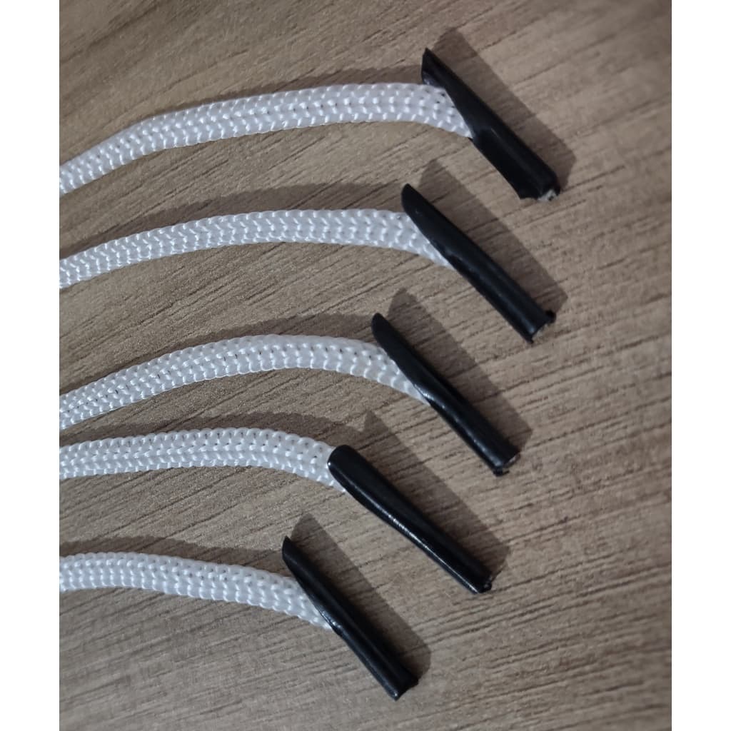Cordão Branco Com Ponteira PRETA Para Alça De Sacola 100unid. com 35cm