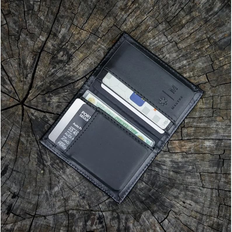 Carteira Masculina Preta Slim Maktub modelo Africa Em Couro Para Cartão CNH dinheiro